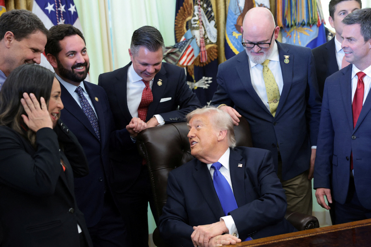 Ceasefire Claim Sparks Debate Over U S War Powers in Iran Conflict